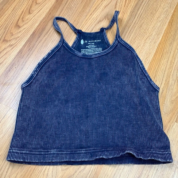 Free People Tops - NWOT M/L Free People Happiness Runs Ribbed Crop